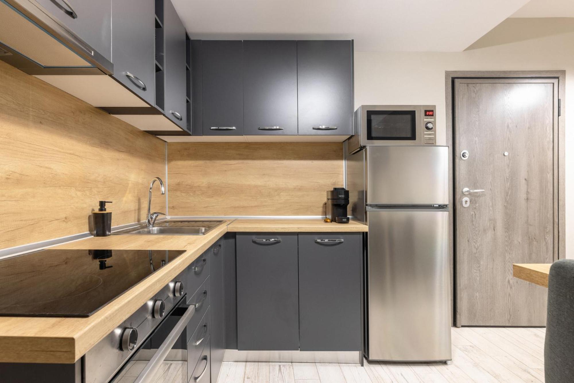 Cinenight Boutique Apartment Thessaloníki Ngoại thất bức ảnh